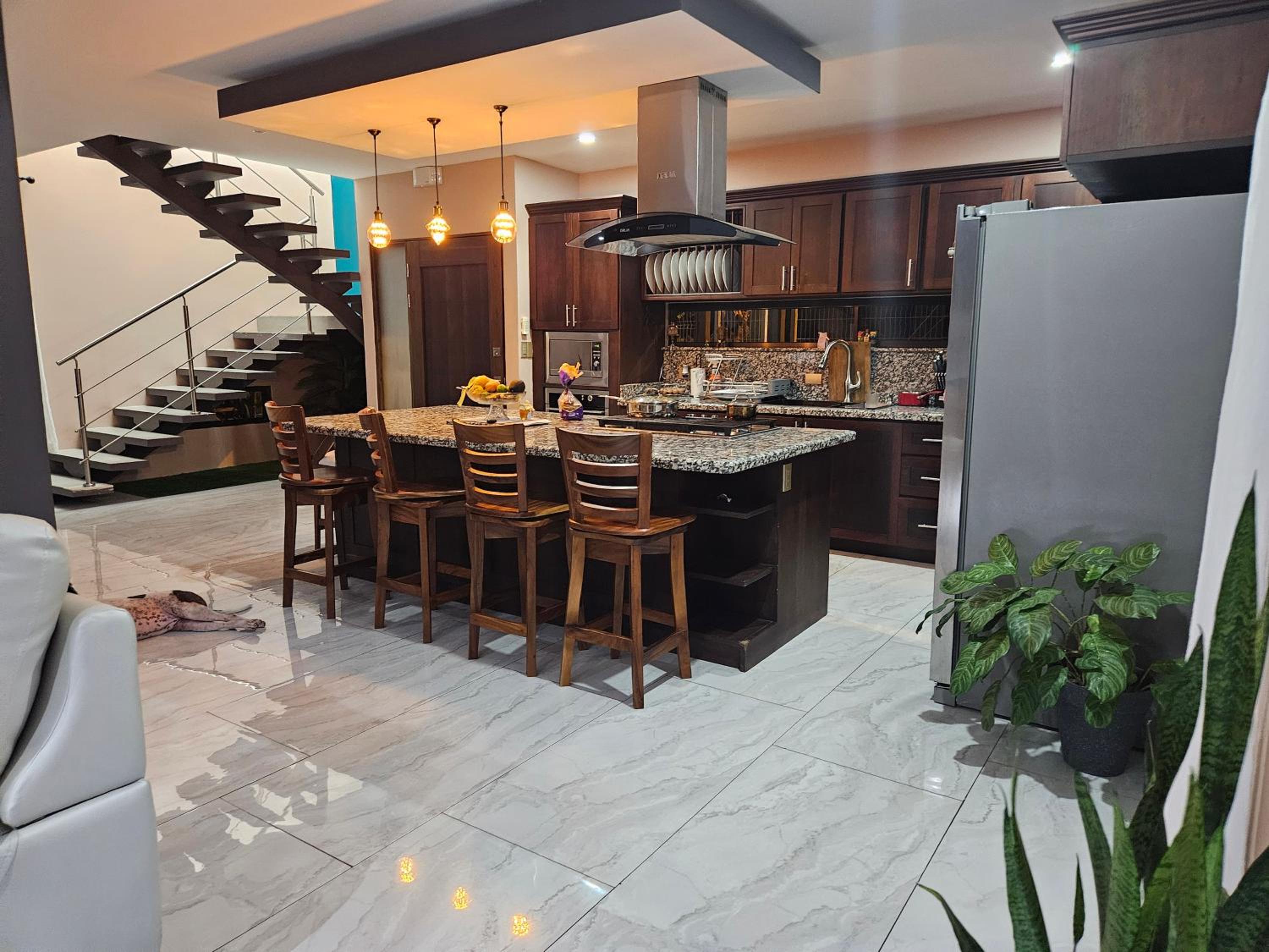 Casa Mooreski NaranjitoLuxury Home sleeps 8