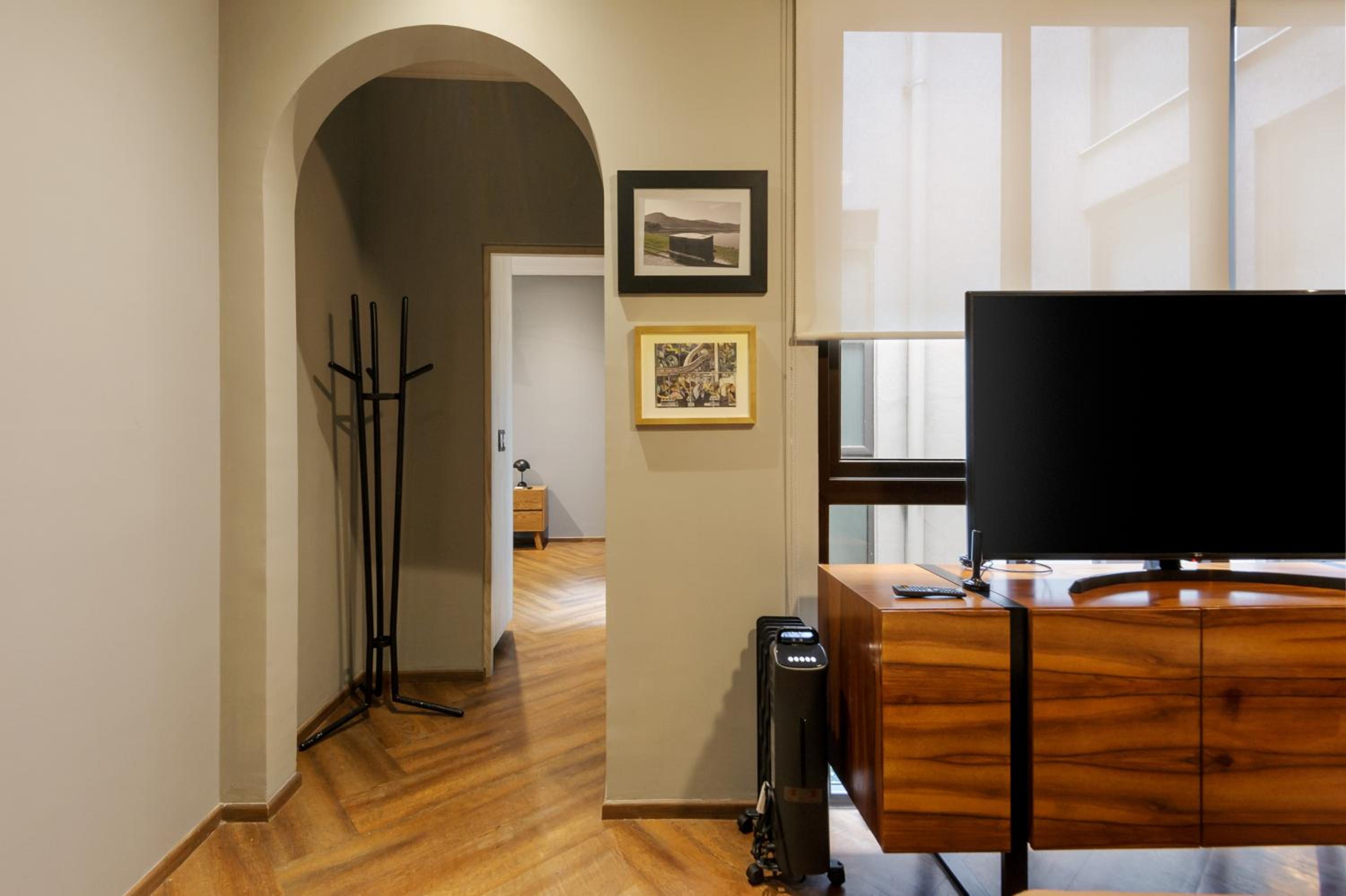 Captivating 2BR in Cuauhtemoc photo 3