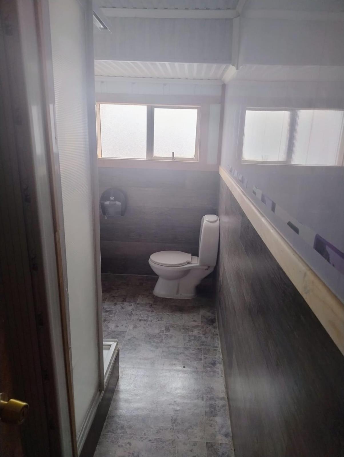 Hostal y Residencial El Mundial
