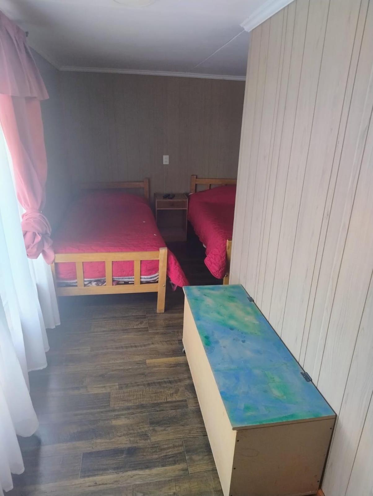 Hostal y Residencial El Mundial