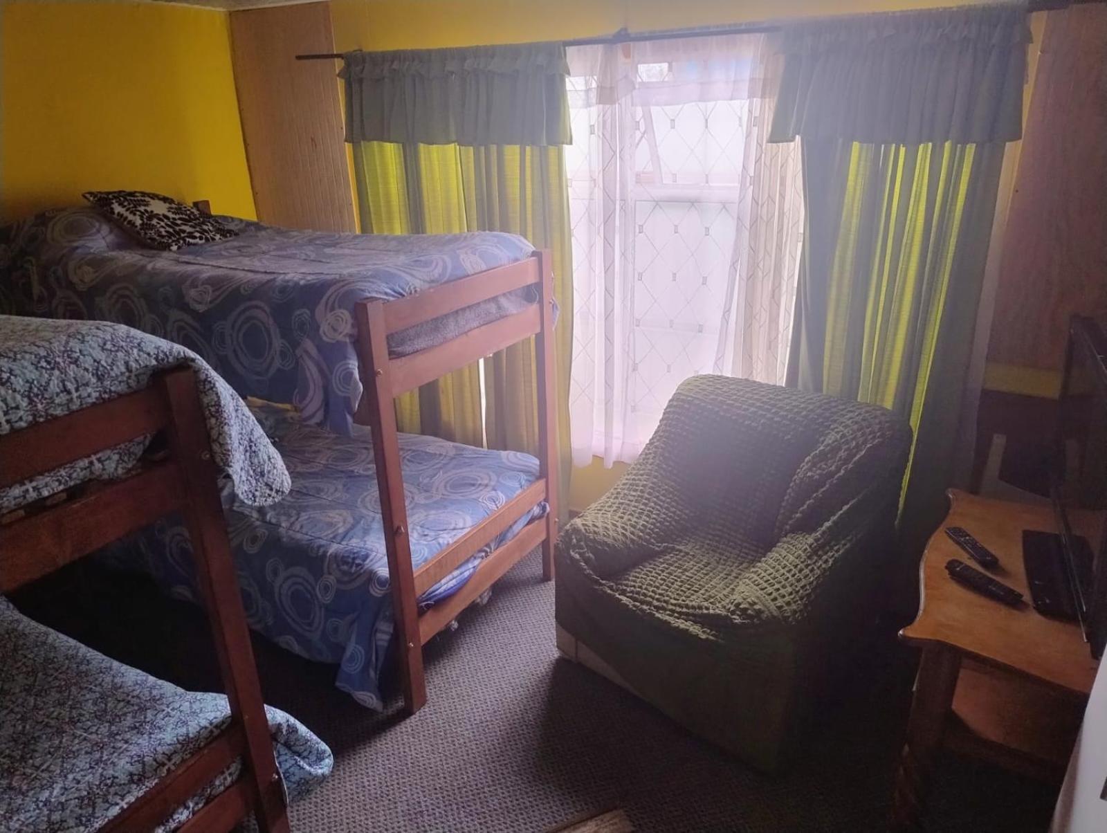 Hostal y Residencial El Mundial