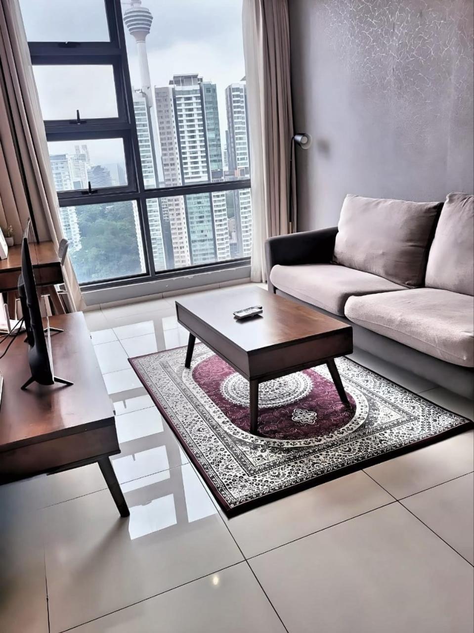 Modern And Cozy Robertson Apartment Bukit-Bintang City Centre