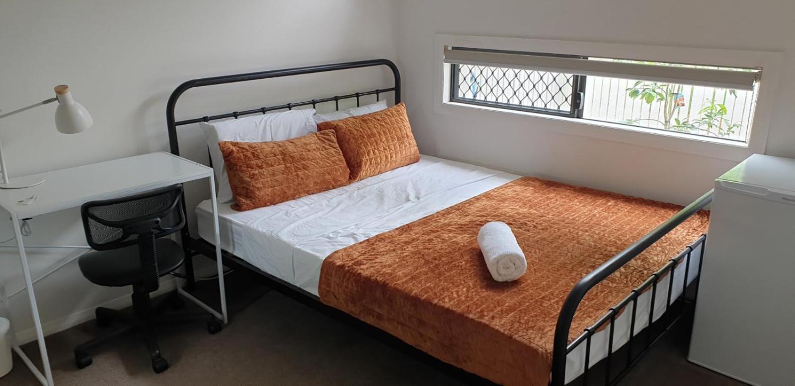 Modern Home close to CBD
