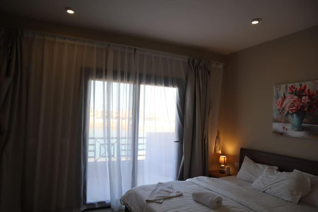Water front luxury 3BD villa view 2