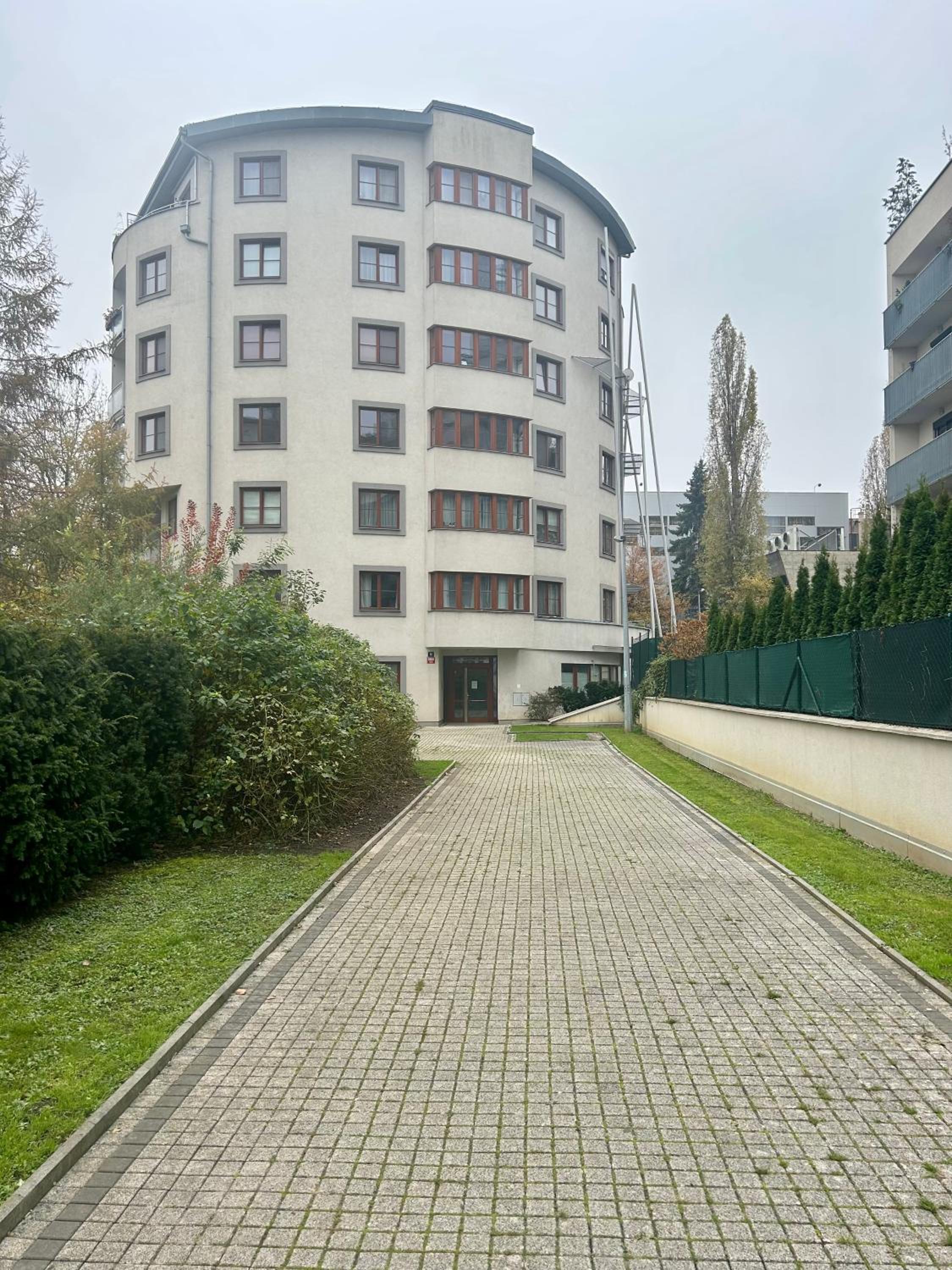 Atlas Apartments
