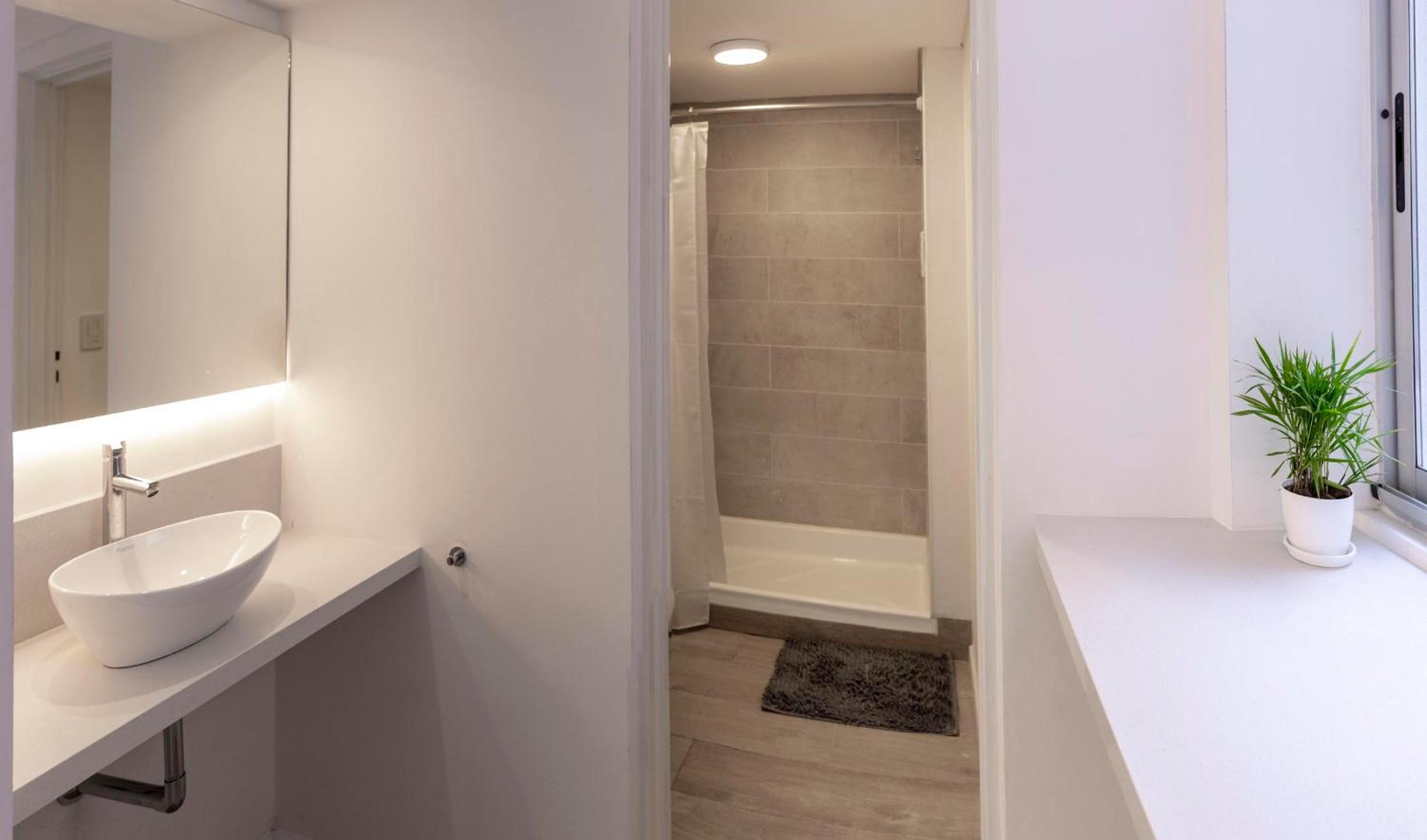 Fliphaus Loyola 1500 - Lux House Palermo Holly