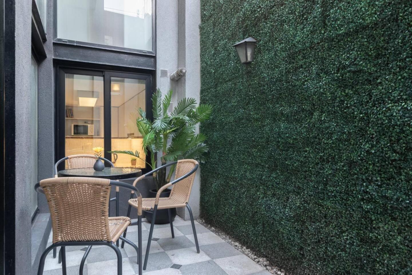 Fliphaus Loyola 1500 - Lux House Palermo Holly