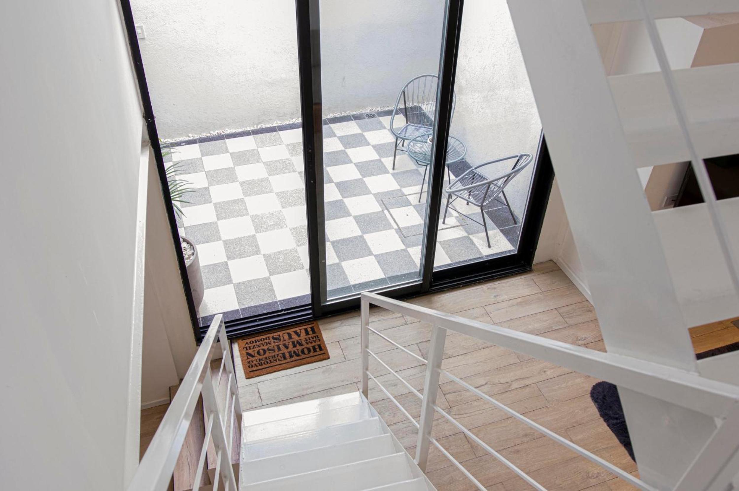 Fliphaus Loyola 1500 - Lux House Palermo Holly