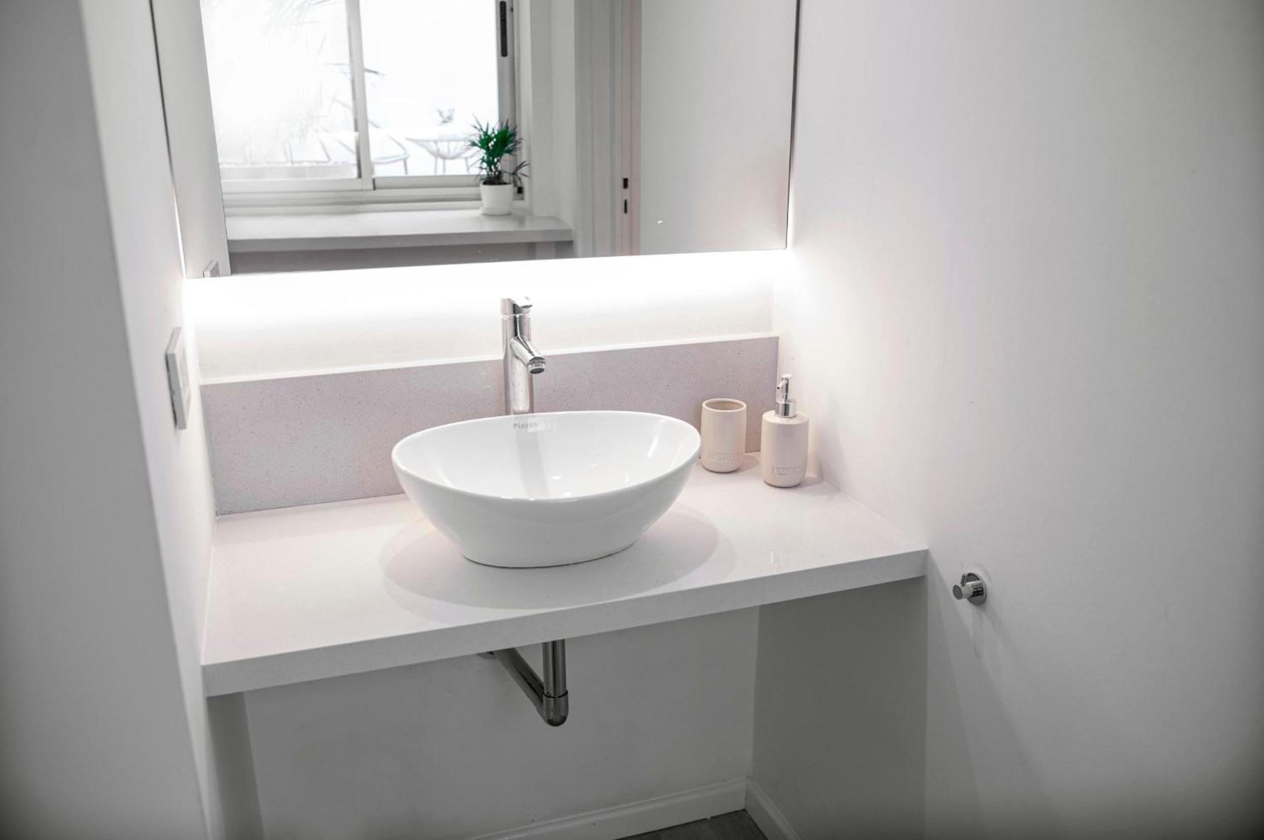 Fliphaus Loyola 1500 - Lux House Palermo Holly