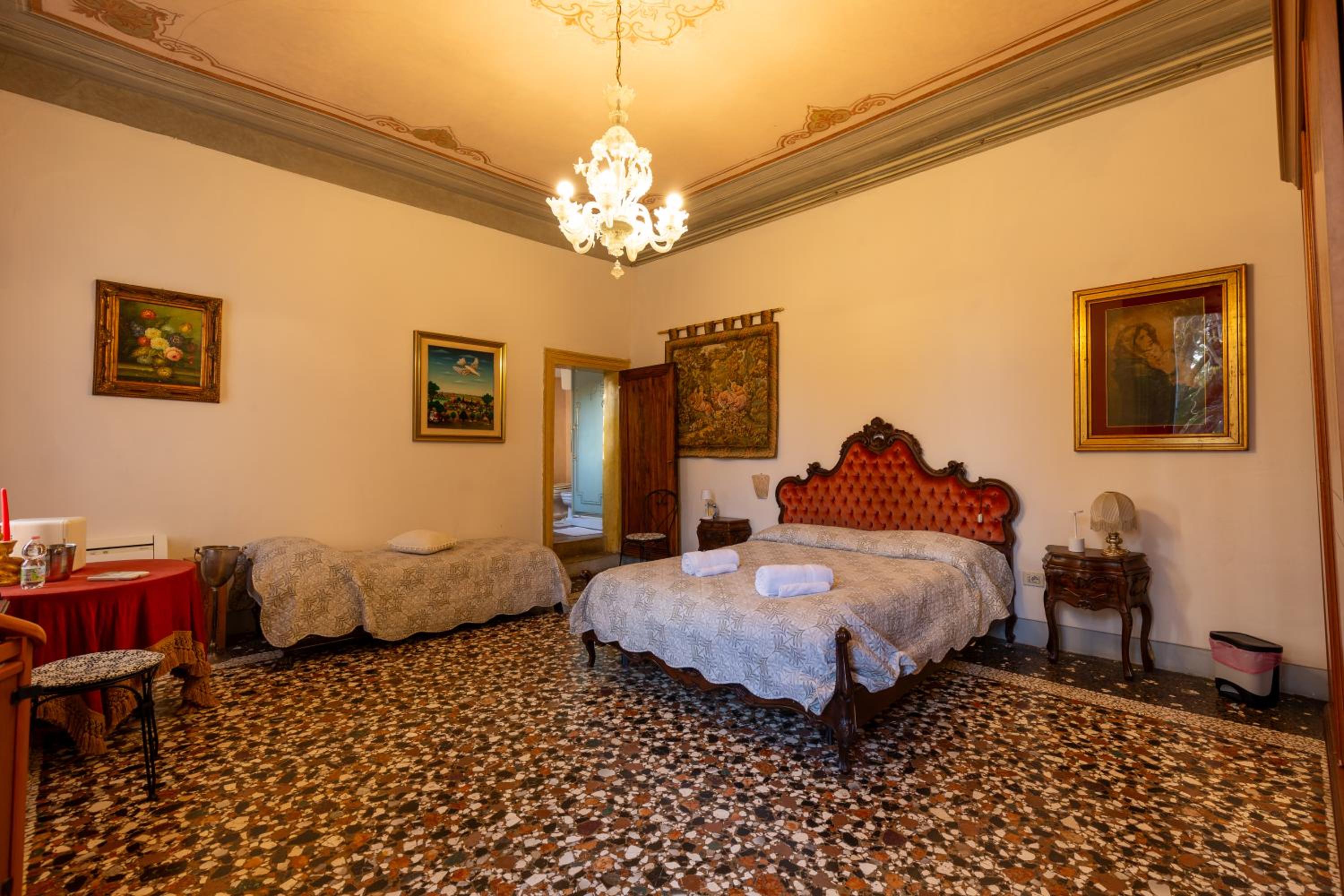 Villa Nani Mocenigo, Golin
