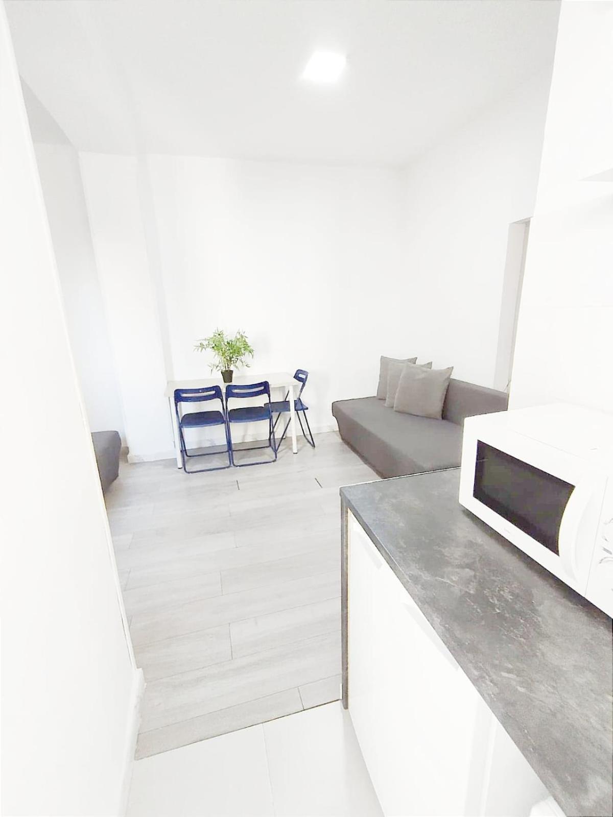 LV5B Piso 1 dormitorio WIFI FIBRA Chamberi photo 4