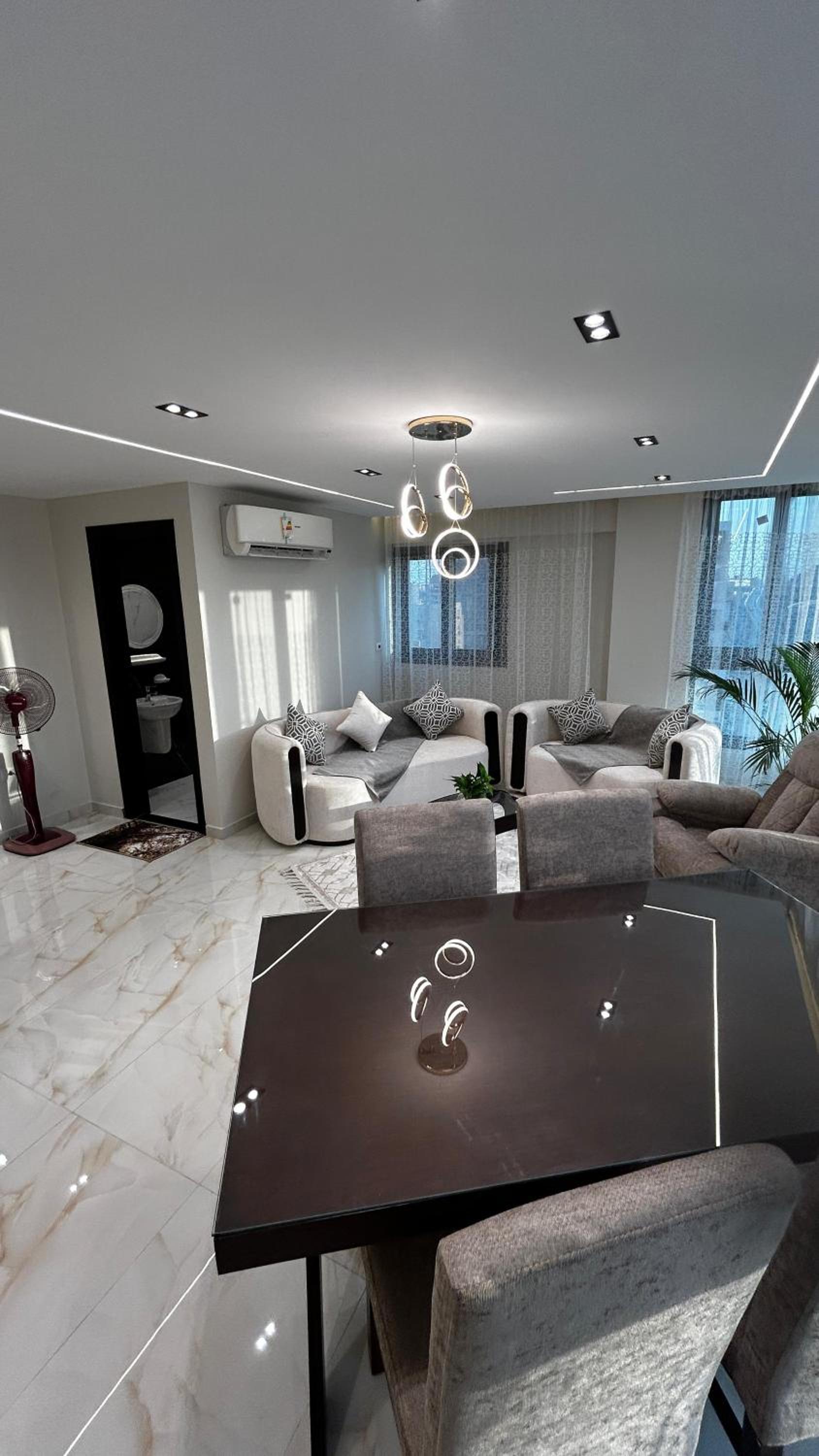 Avenu Al-3rab Hotel