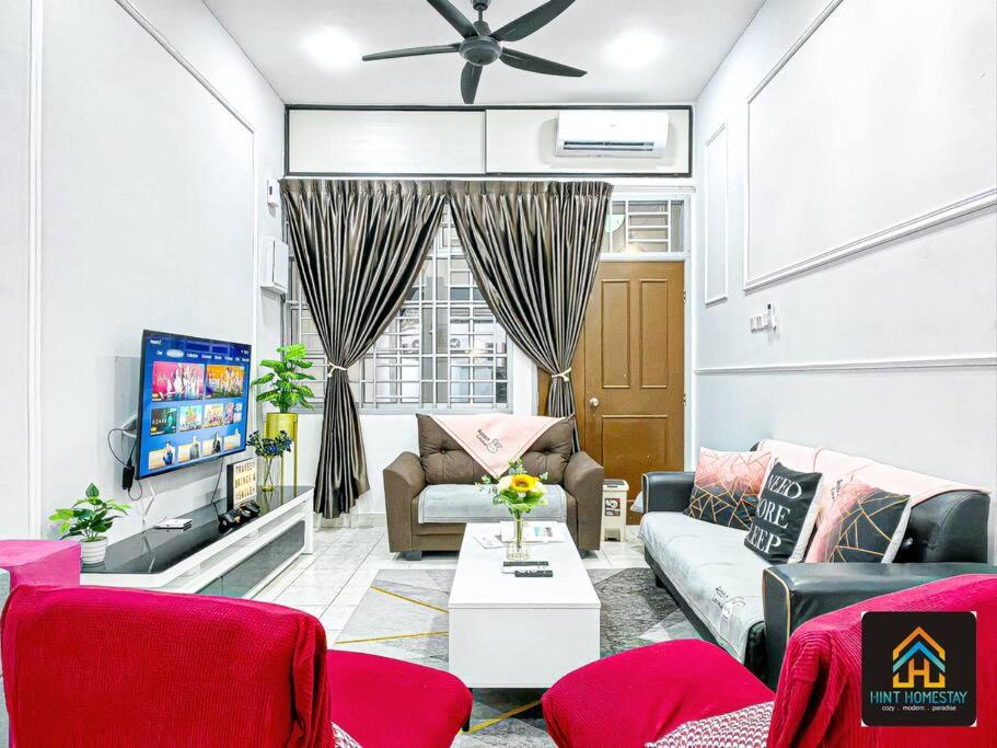 Pool,BBQ,9 min Permas,Mid Valley,Senibong Cove,KSL photo 3