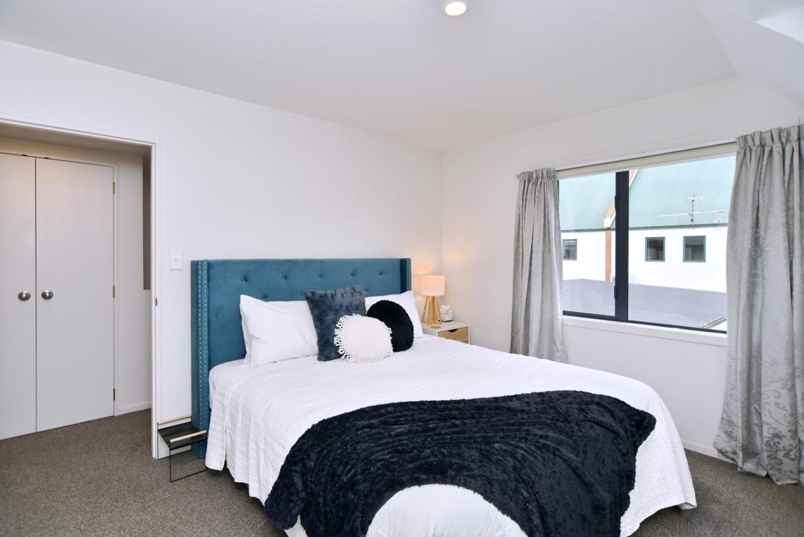 Ely Street - Christchurch Holiday Homes