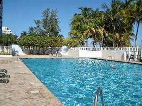 Hobie Beachfront Apartment Isla Verde view 5