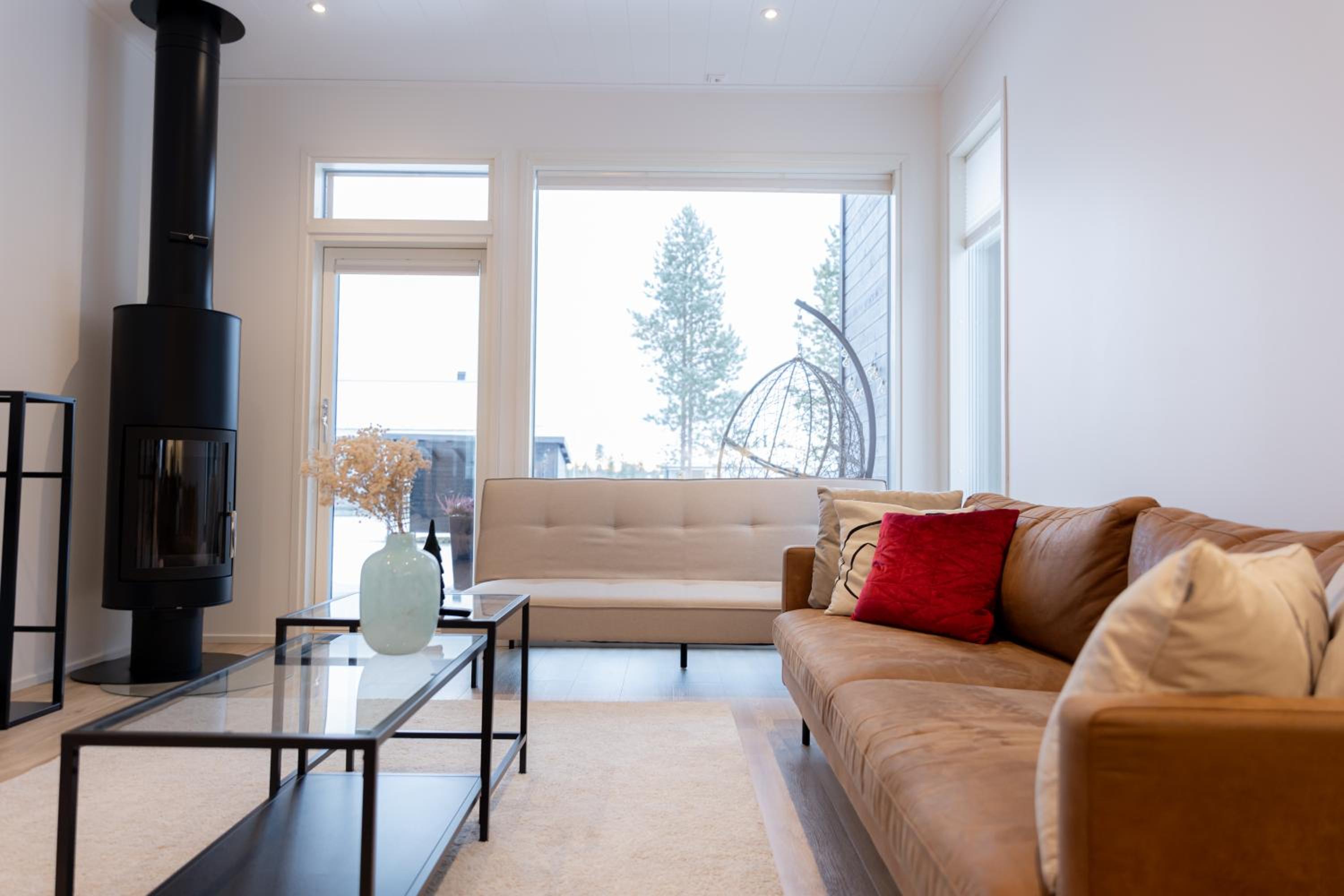 Snow Heaven Suites By BookLapland