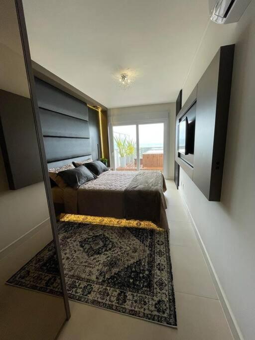 Linda cobertura , vista mar com jacuzzi
