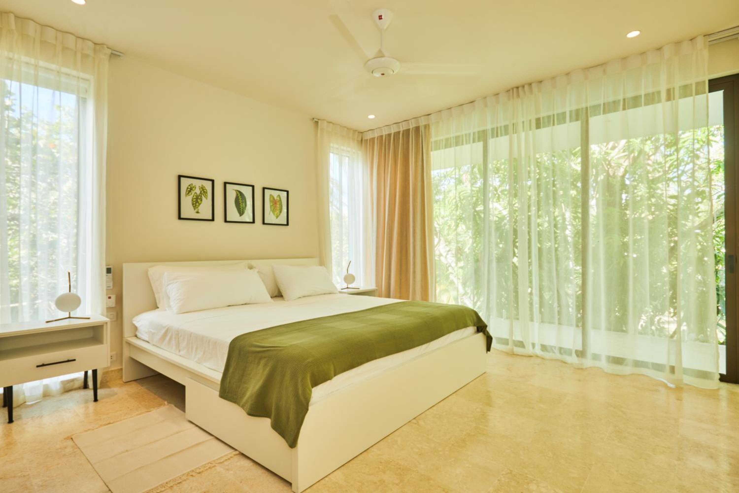 Villa Aurora