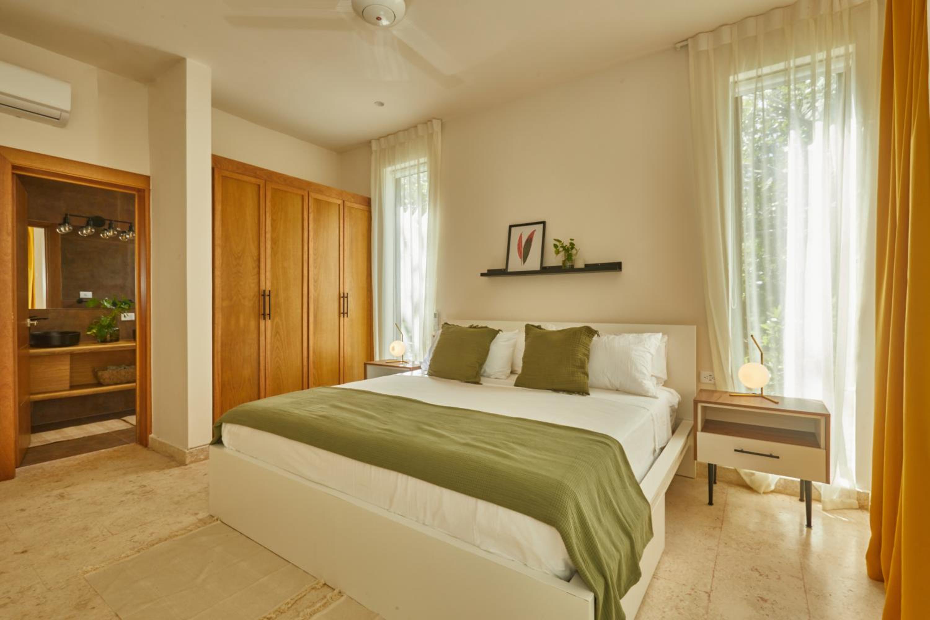 Villa Aurora