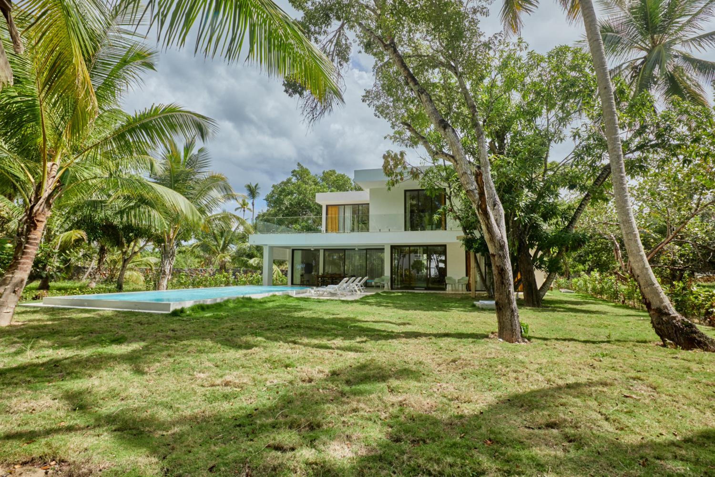 Villa Aurora