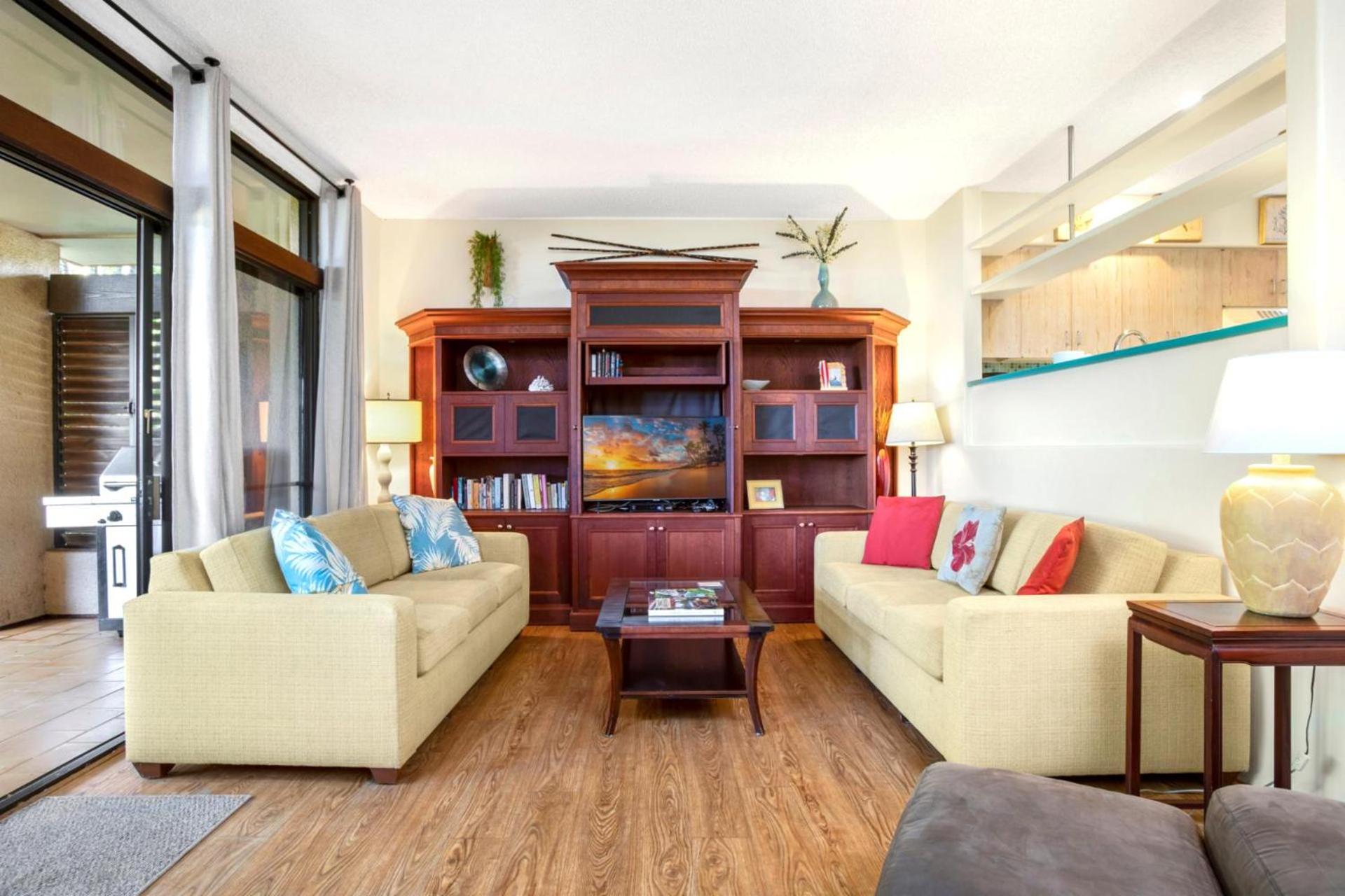 Kaanapali Royal Garden View 2 BR Sleeps 6 Perfect for Couples Complimentary Car with 6 Nights KRO-Q102 by KBM