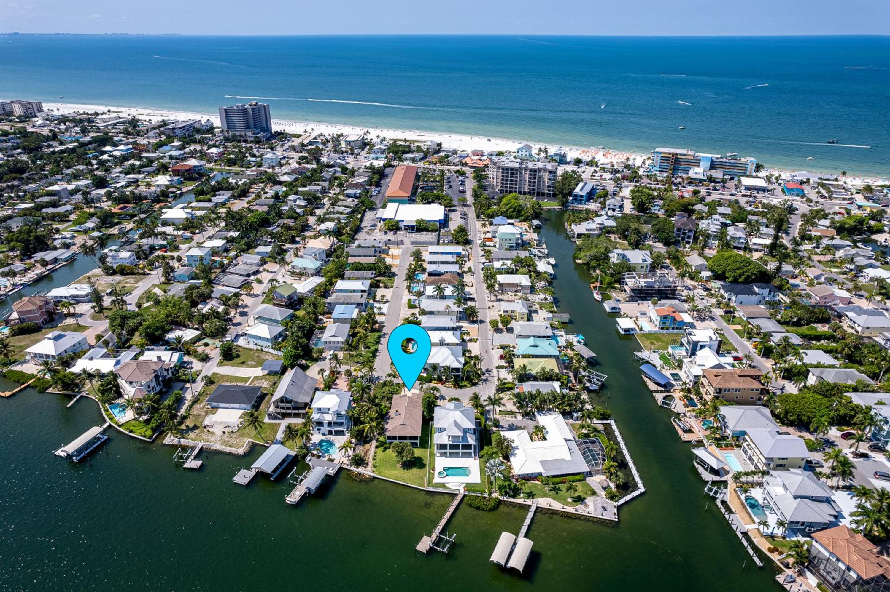 180° Bay Views, Newly Remodeled, Walk to Beach view 4