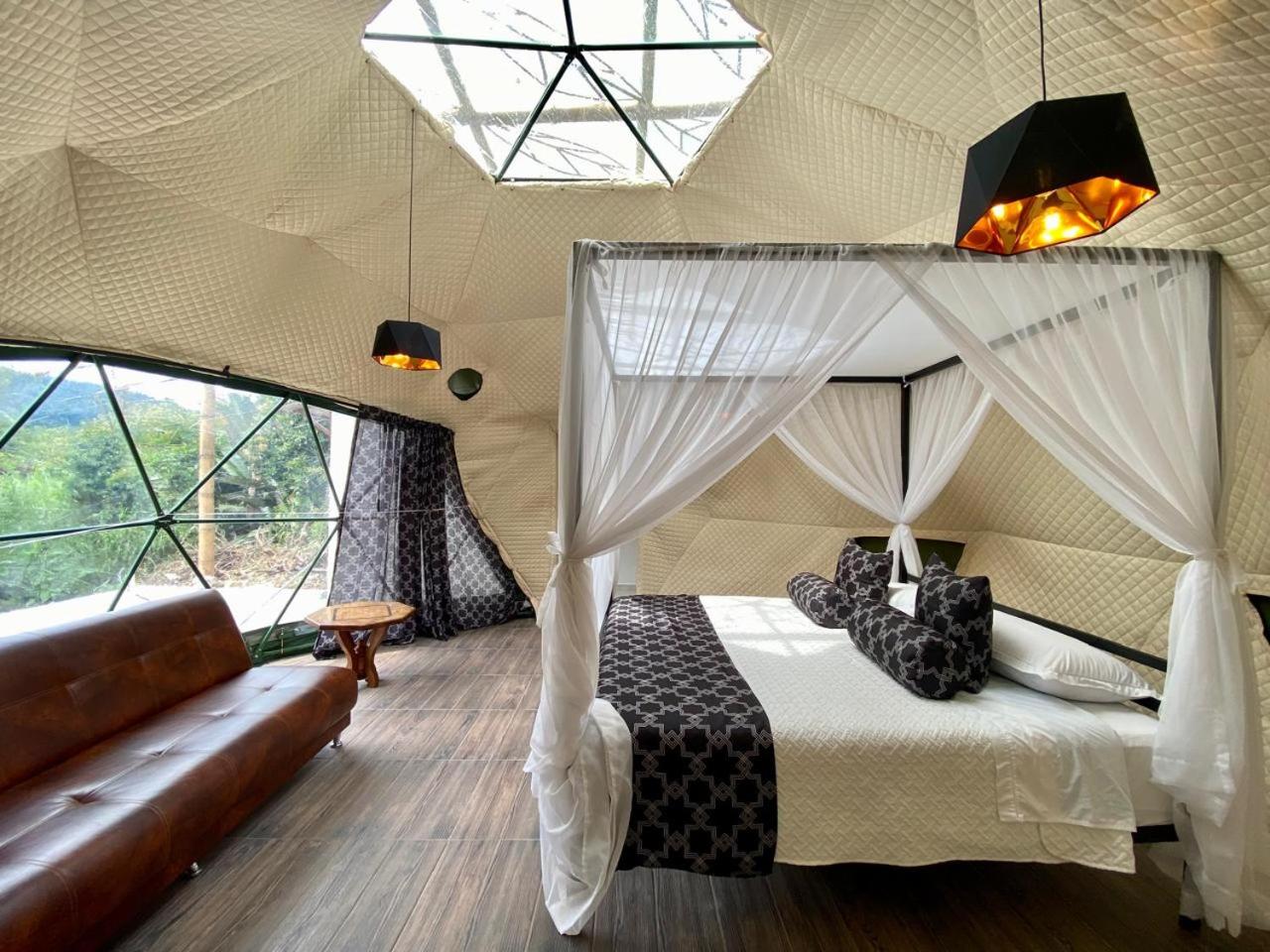 Suites Casa ColibrÍ