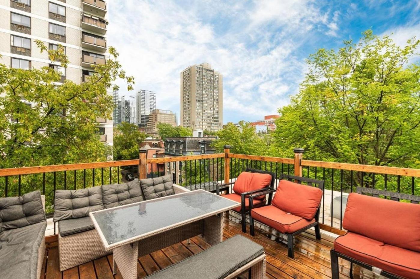 Penthouse with terrace and city view - 1907