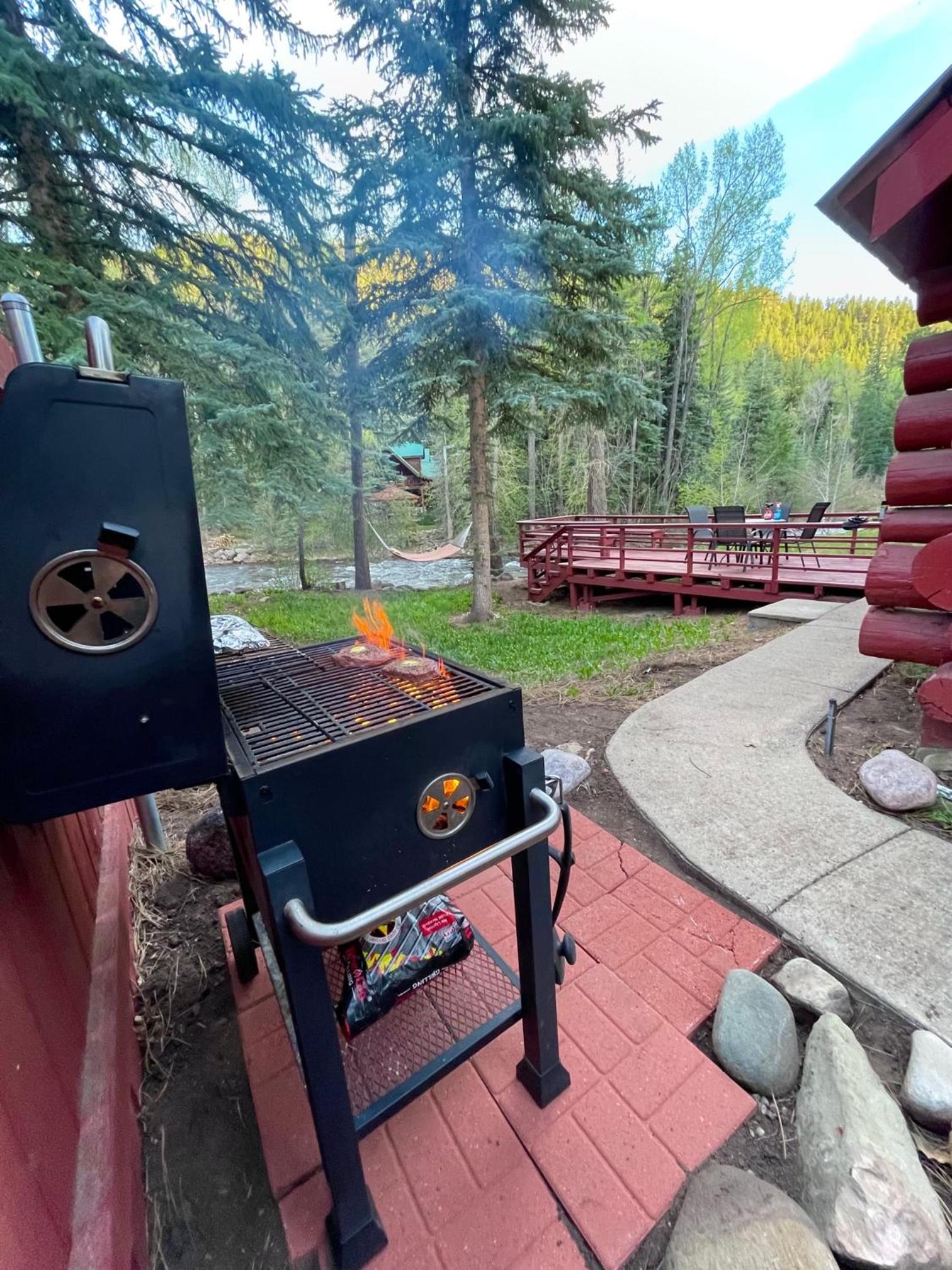 Cozy Log Cabin on the Florida River- Only 15 mins from Downtown Durango view 3