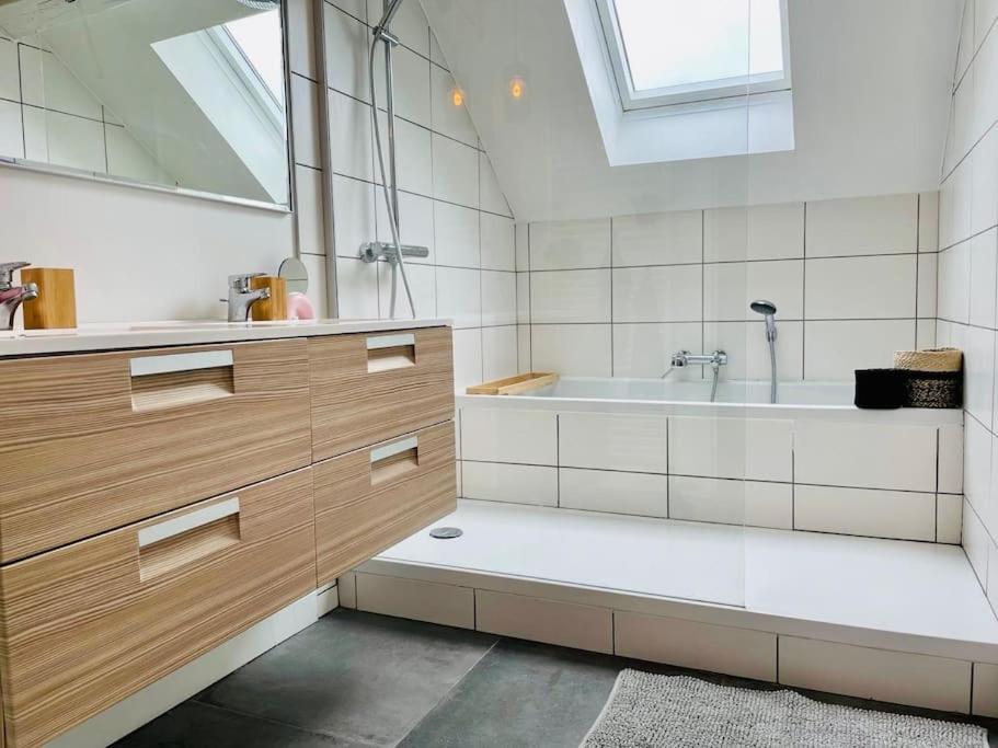 Beautiful 2 bedroom duplex in le Châtelain