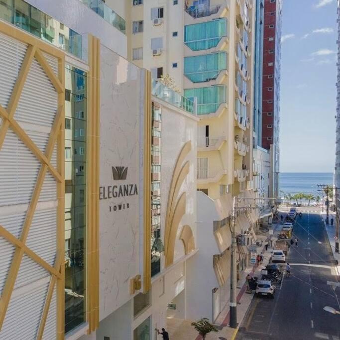 Apê Eleganza · Apê Eleganza | BC | 150m do mar | FG | 4 qtos