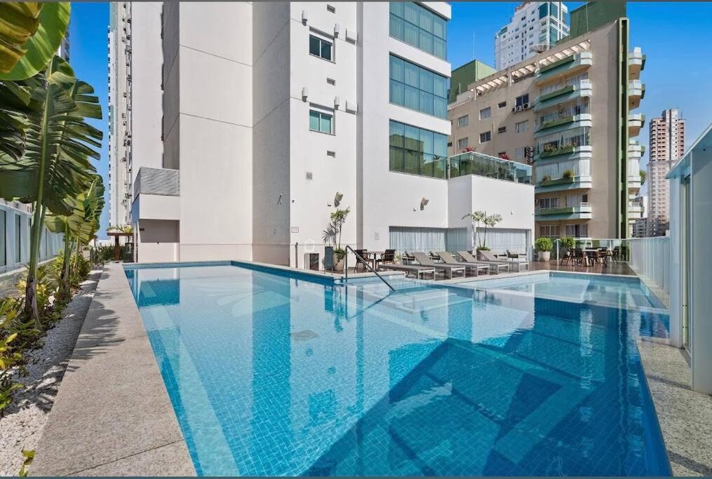 Apê Eleganza · Apê Eleganza | BC | 150m do mar | FG | 4 qtos