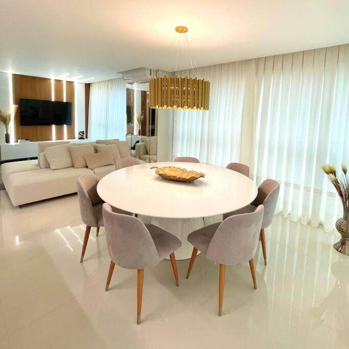 Apê Eleganza · Apê Eleganza | BC | 150m do mar | FG | 4 qtos