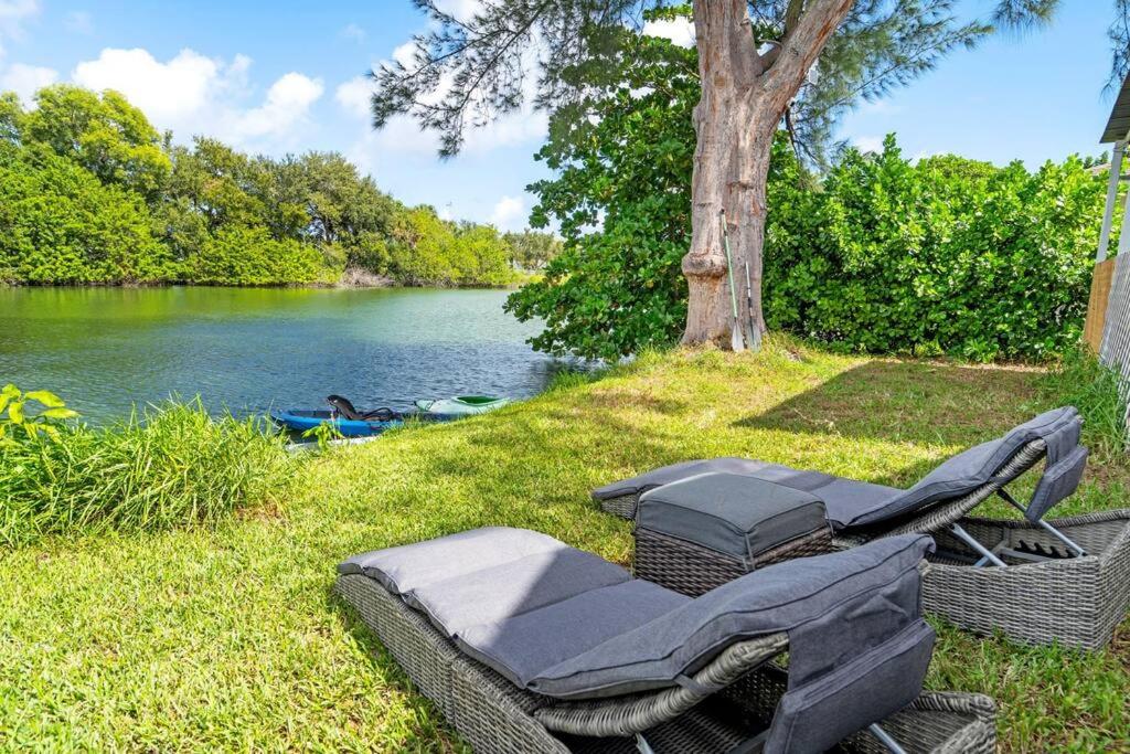 Ventur Harbor -Games, Hot-Tub w Lights & Firepit! view 5