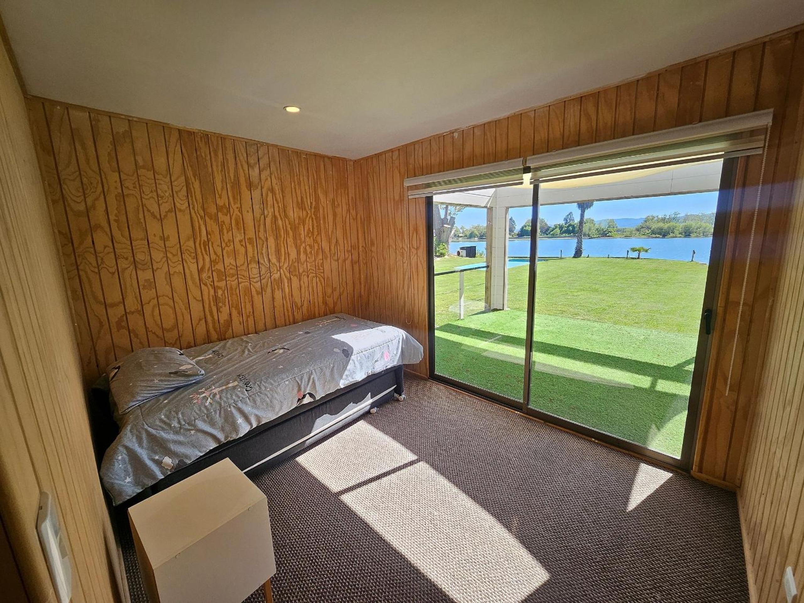 Hermosa y Amplia Casa, en Lago Rapel