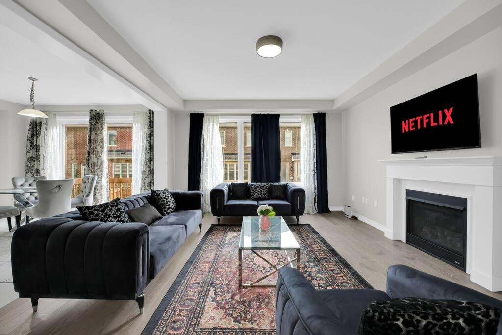 Executive Modern & Spacious 4 Bedrooms House