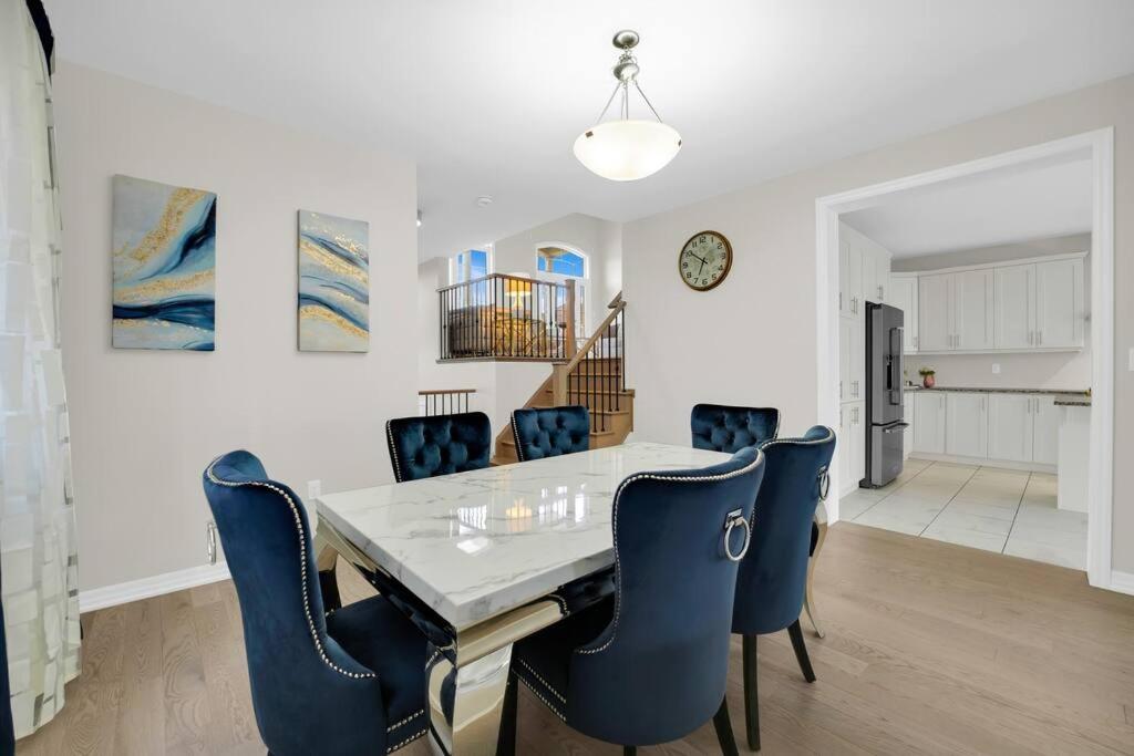 Executive Modern & Spacious 4 Bedrooms House
