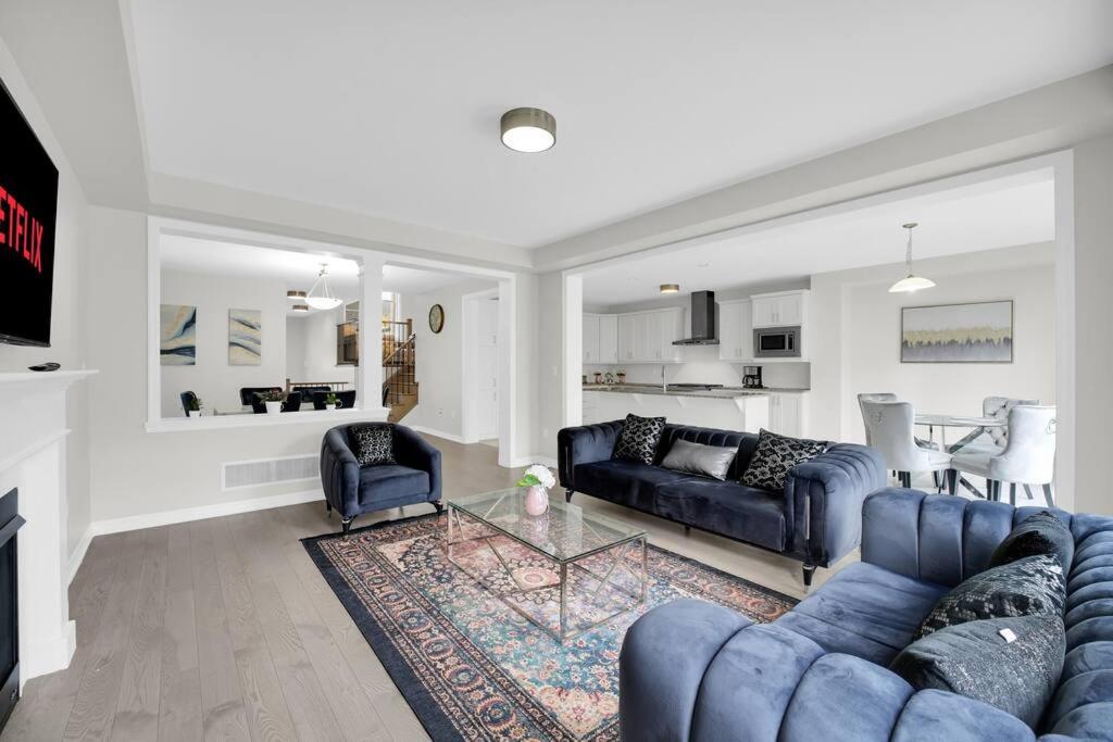 Executive Modern & Spacious 4 Bedrooms House