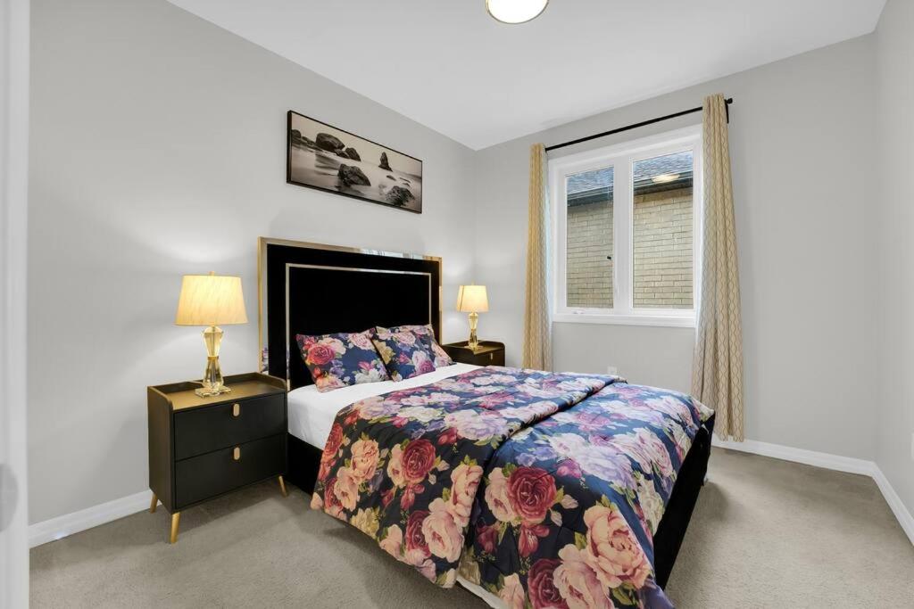 Executive Modern & Spacious 4 Bedrooms House