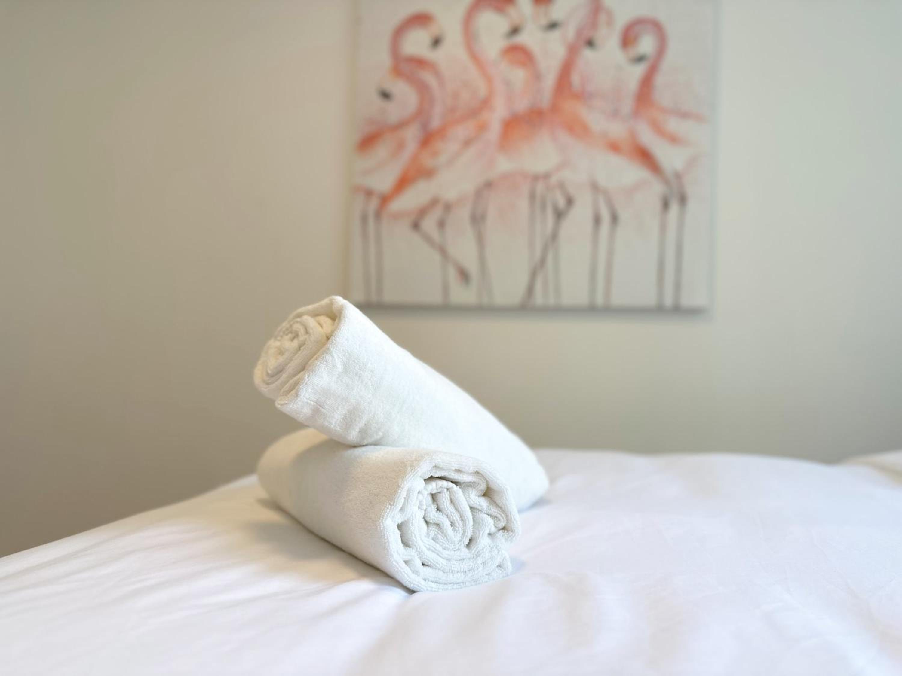 Perfect 3 Bedrooms Downtown 2mins to Metro