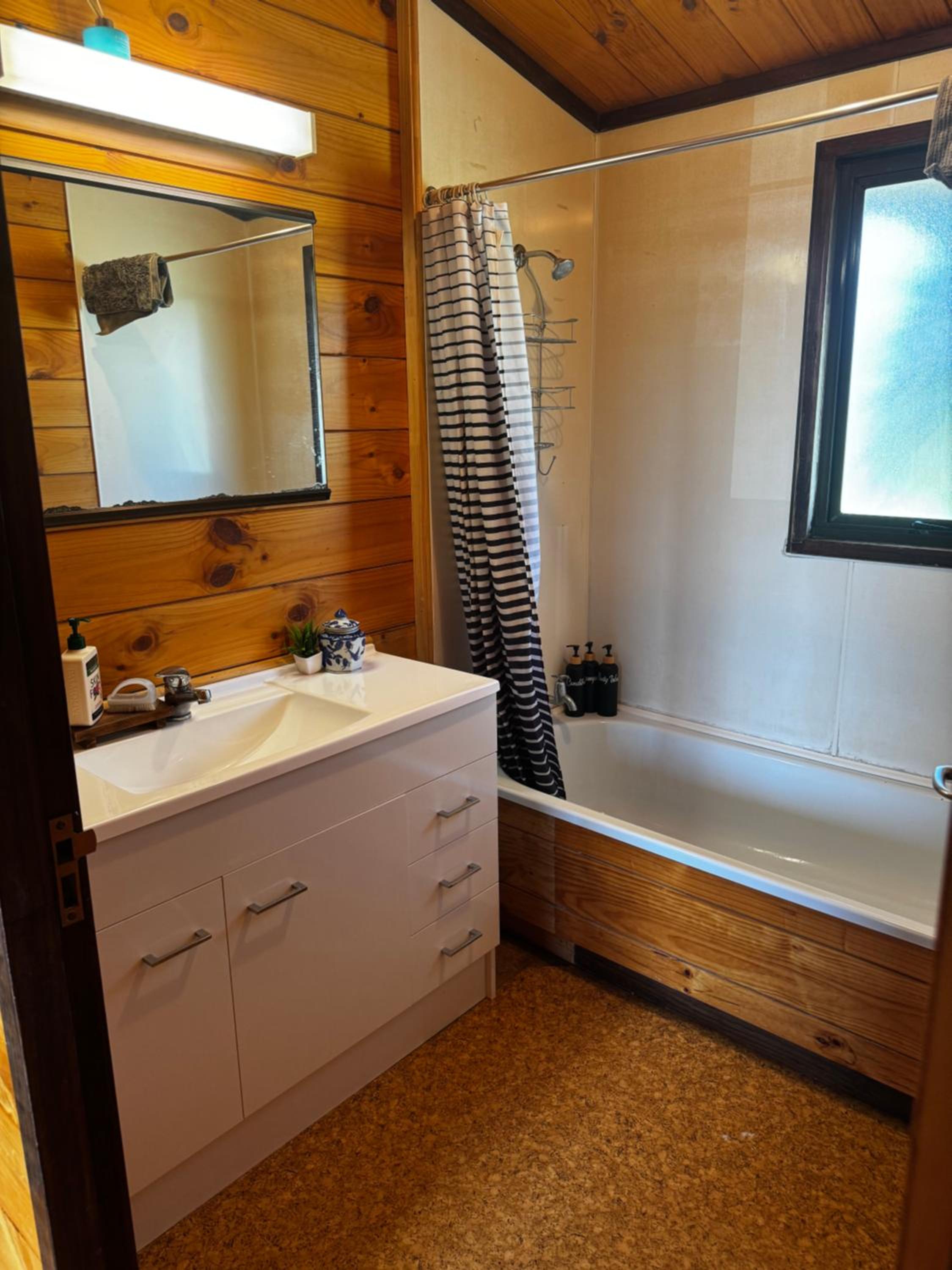 Lockwood country house retreat