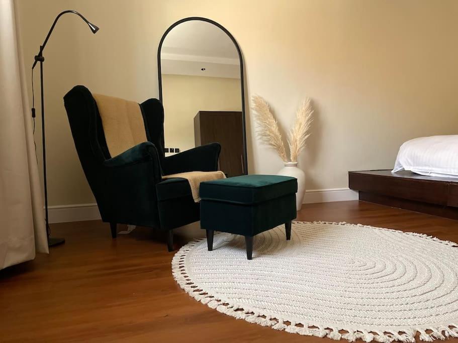 Elegant Cozy Apartment, self-chick-in