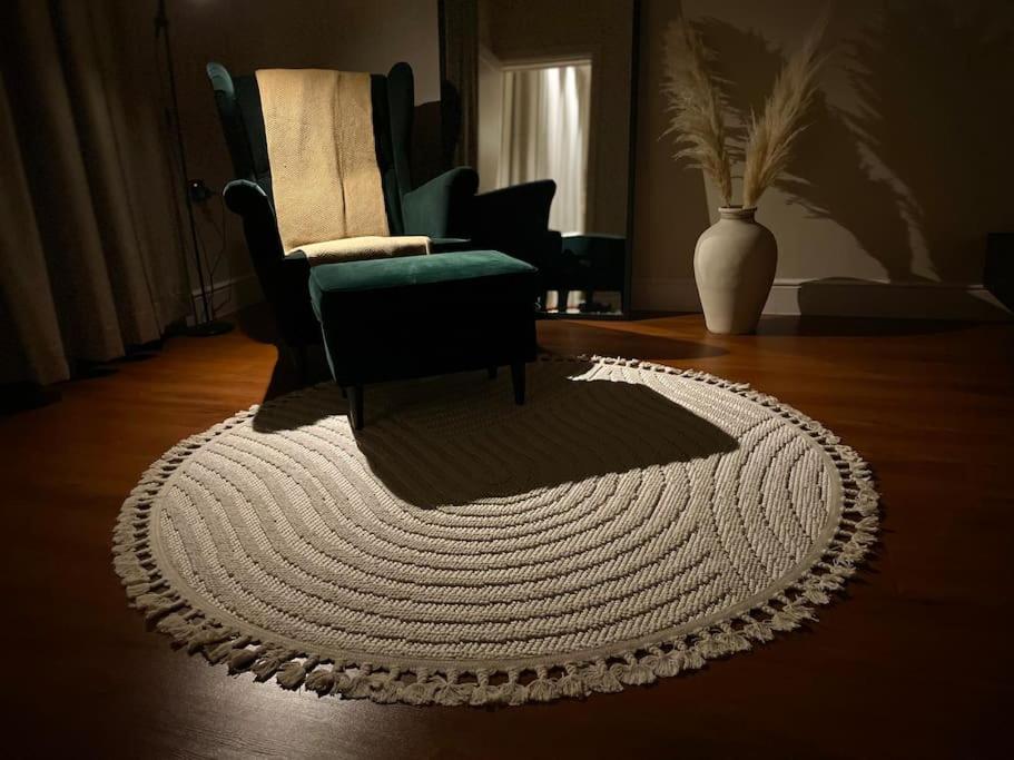 Elegant Cozy Apartment, self-chick-in
