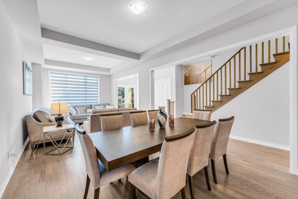 Executive Brand New House 5 Bedrooms and Office