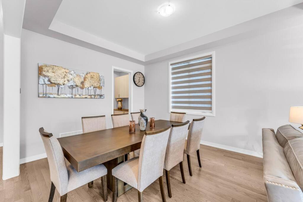 Executive Brand New House 5 Bedrooms and Office