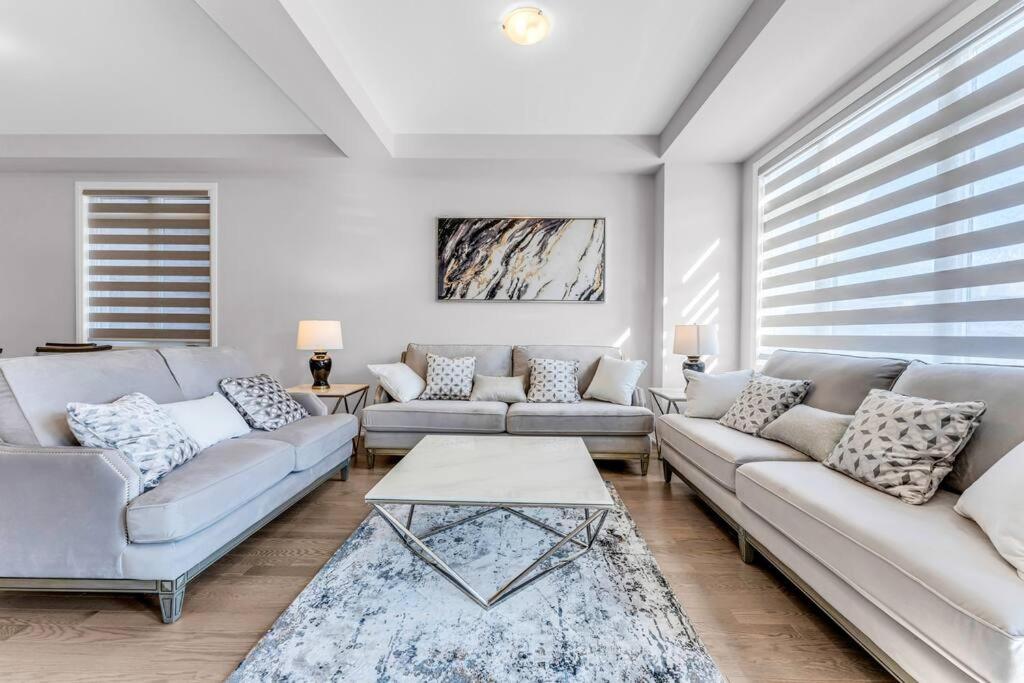 Executive Brand New House 5 Bedrooms and Office