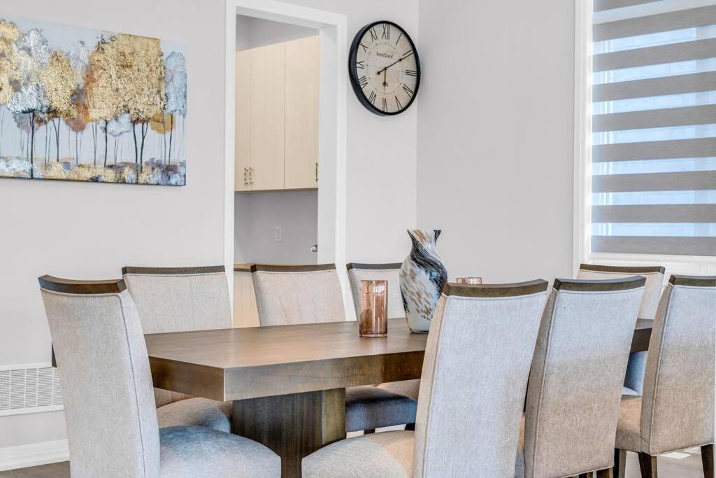 Executive Brand New House 5 Bedrooms and Office