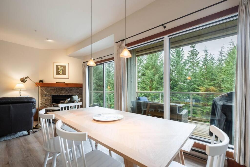 Blueberry Hill Estates 3180 by Outpost Whistler