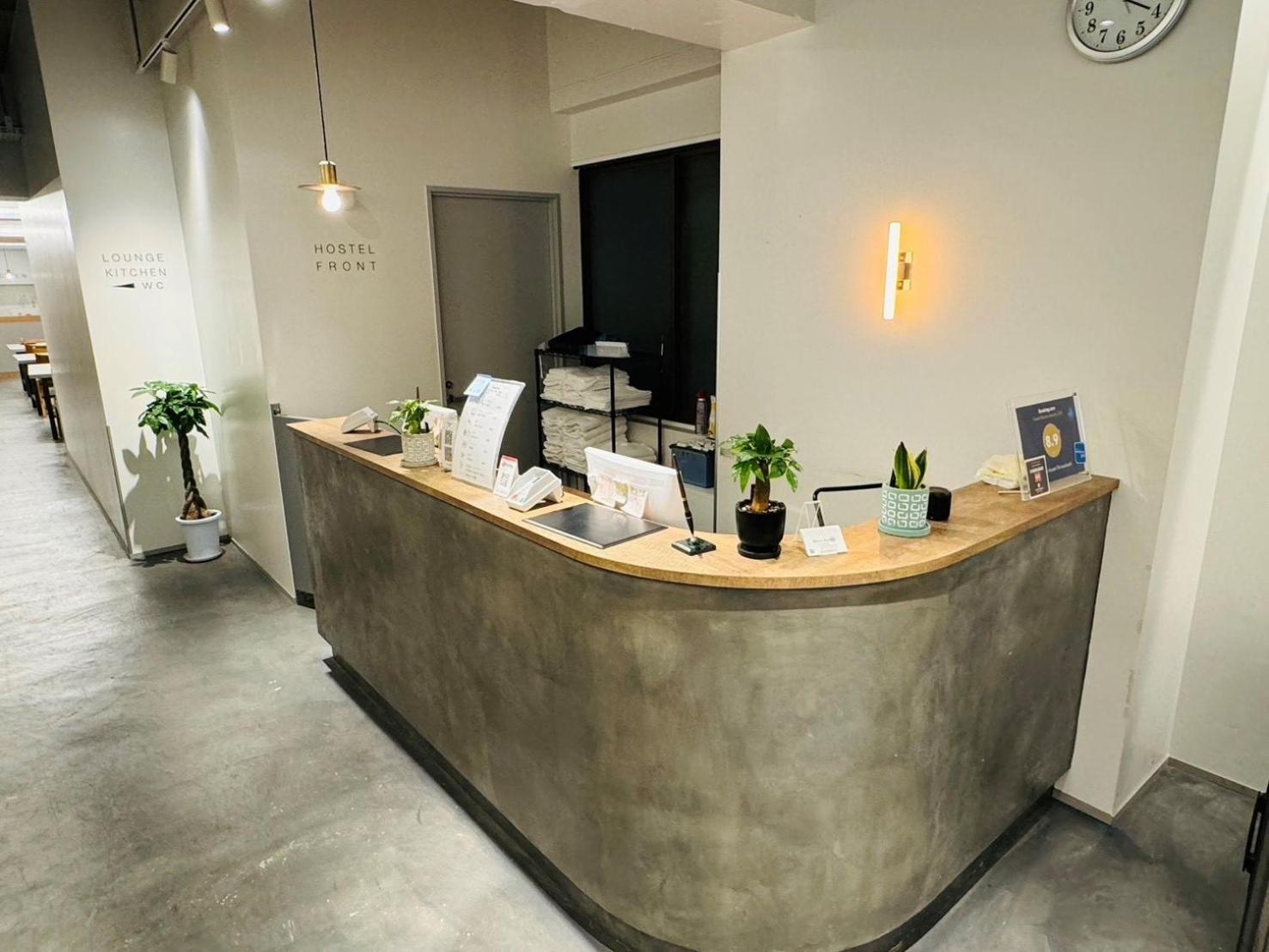 White Hostel Shinsaibashi