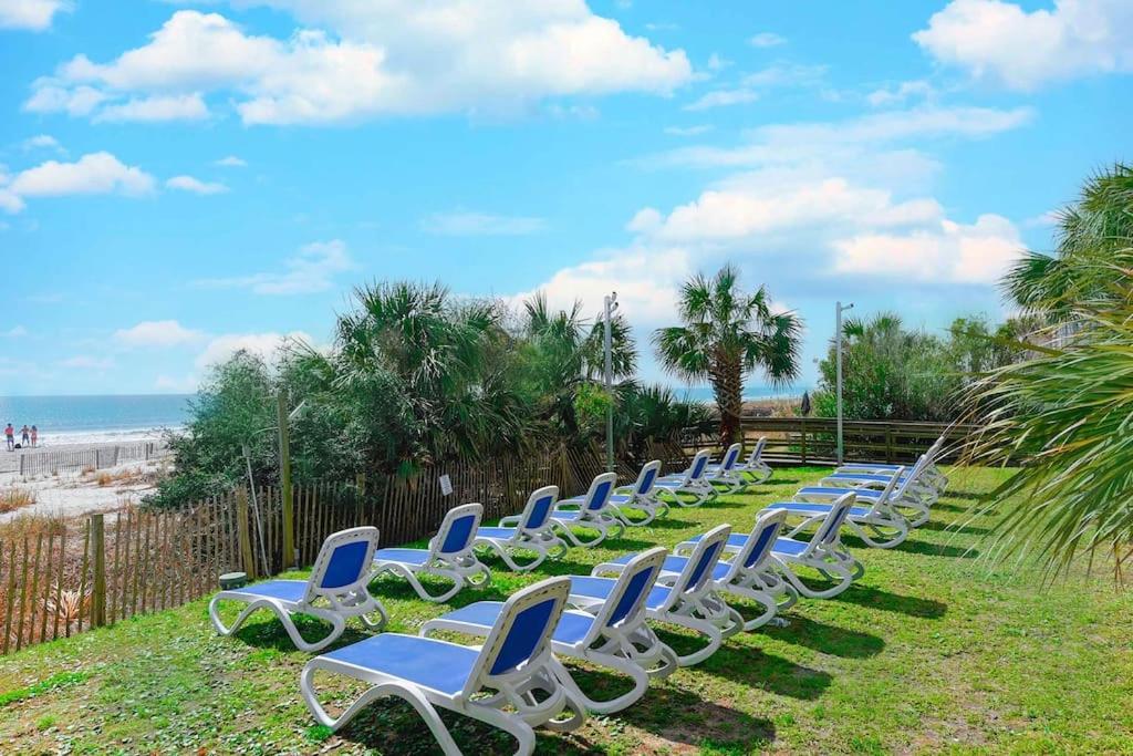 NEW! Carolinian 14th Floor Oceanfront 1bd/1ba Condo view 4